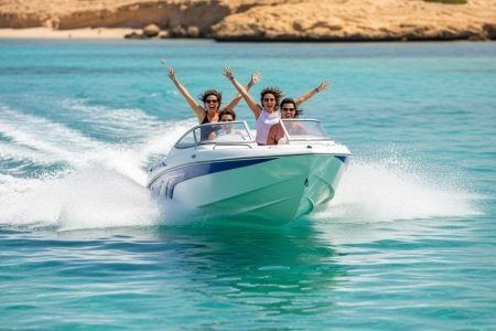 2 Hour Private Speedboat Ride Along the Coast - Sharm El Sheikh