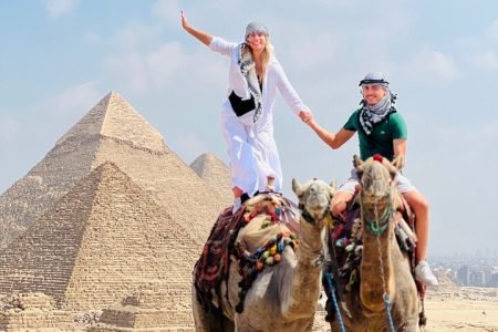 Private Over Day Cairo Pyramids, Sphinx Egyptian Museum, & Lunch - Hurghada